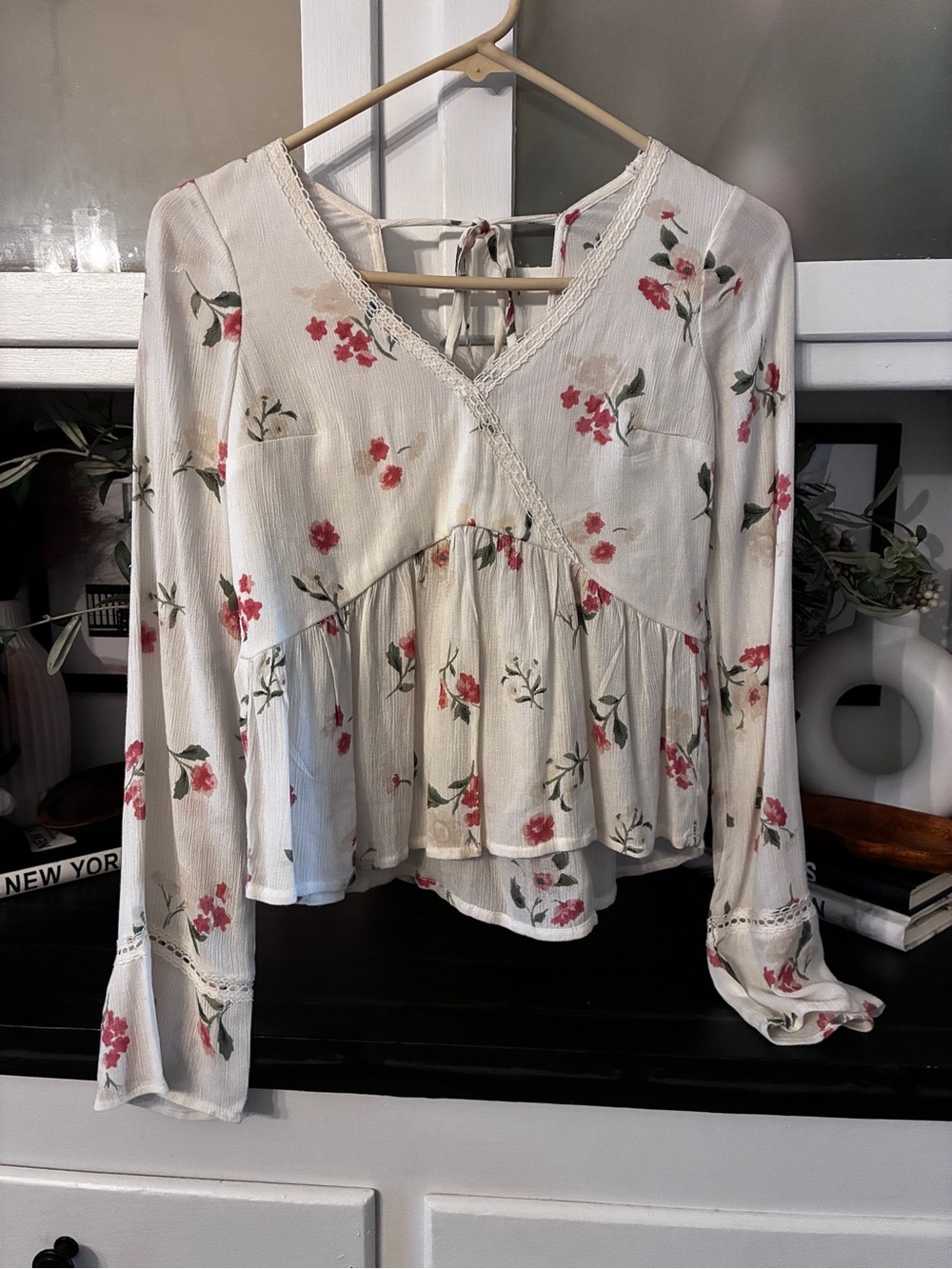 Hollister Cream Floral Peplum V-Neck Blouse with Pink Flowers